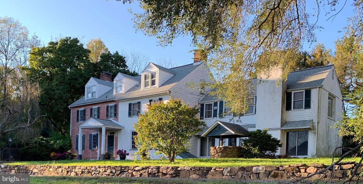 Foto principal - 1720 Newark Rd