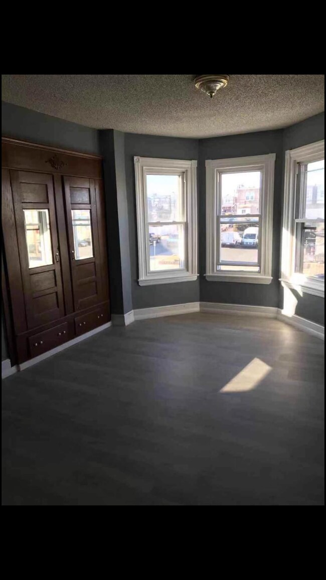 Building Photo - 7137 Torresdale Ave