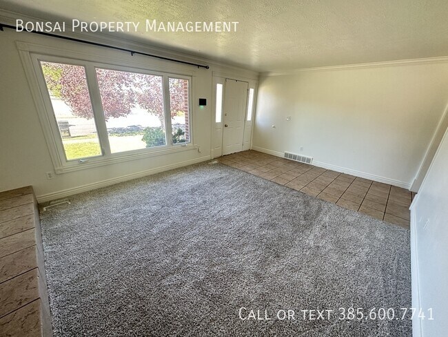 Foto del edificio - 2291 Longmeadow Dr