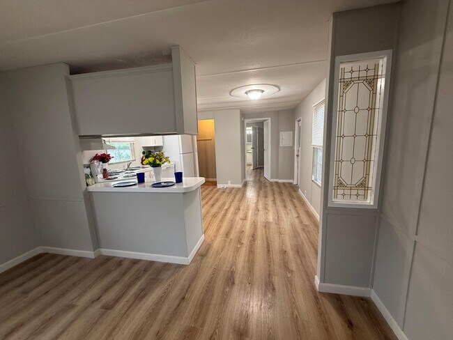 Foto del edificio - 4916 Brown Station Rd