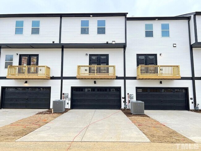 Building Photo - 420 Sustainable Wy