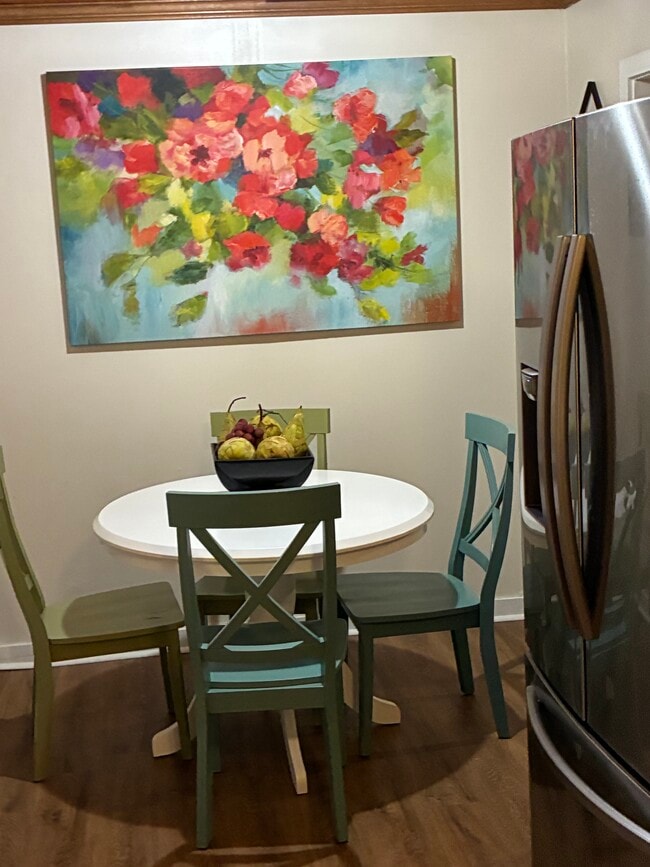 Kitchen Area - 1961 Pleasant Ave