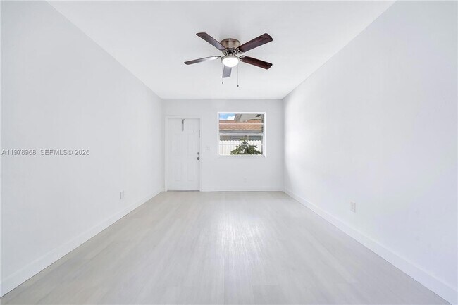 Foto del edificio - 15991 NE 18th Pl