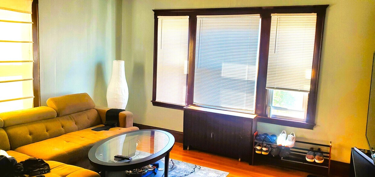 Foto principal - 30 Newbury Ave