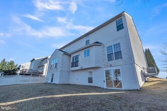 Building Photo - 215 Kemper Ct