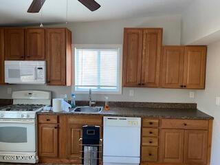 Foto del edificio - 211 Clay St