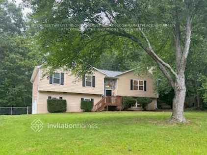 Building Photo - 3396 Spring Ridge Dr