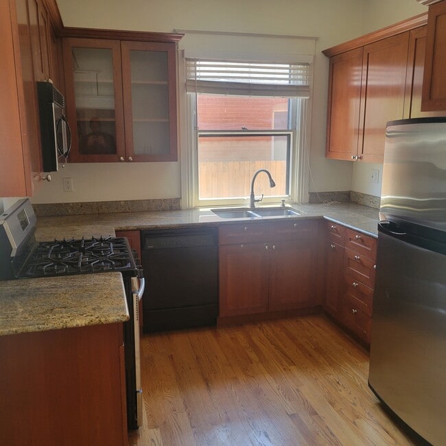 Photo - 1060 S Emerson St (Denver, CO) House