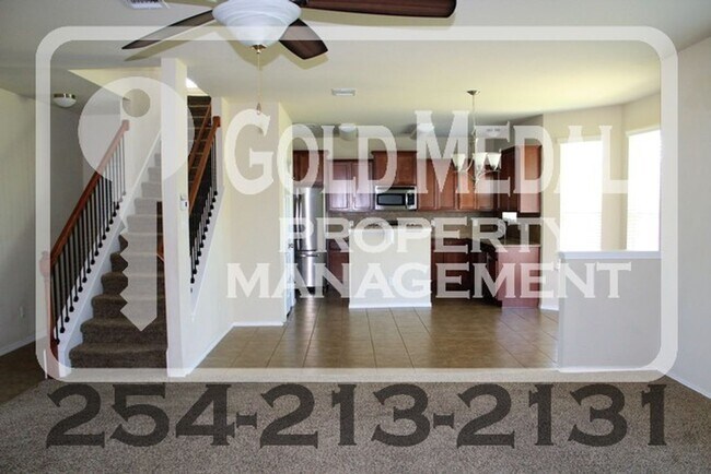 Foto del edificio - 5002 Green Meadow St