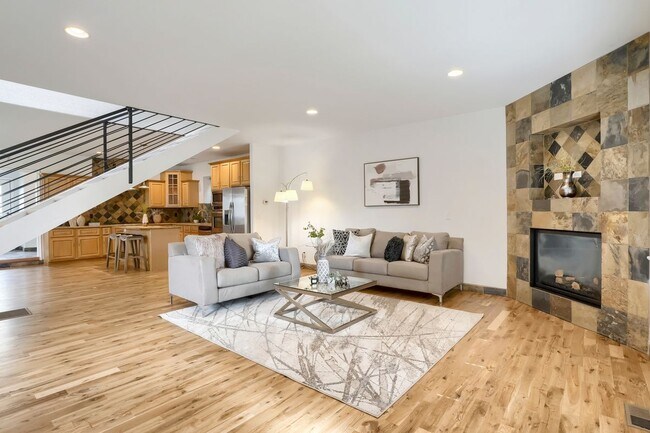 Foto del edificio - 2250 N Washington St