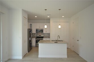 Building Photo - 272 Pelton Cir