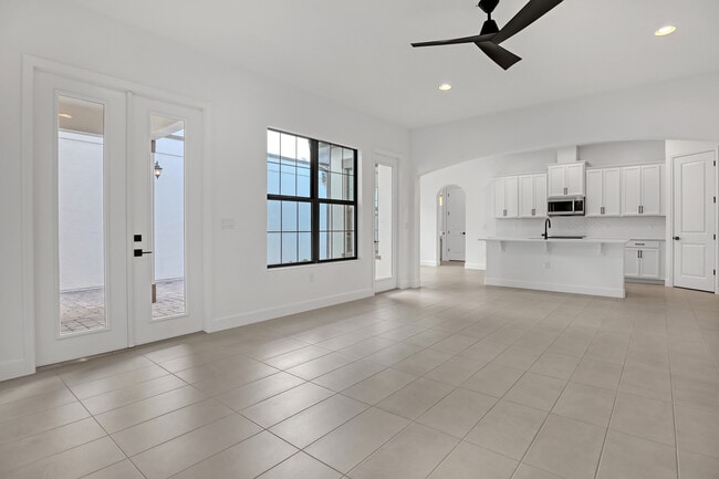 Foto del edificio - 2238 Salew St