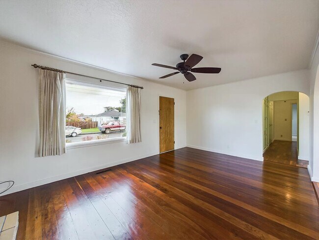 Foto del edificio - 1315 Lincoln Ave