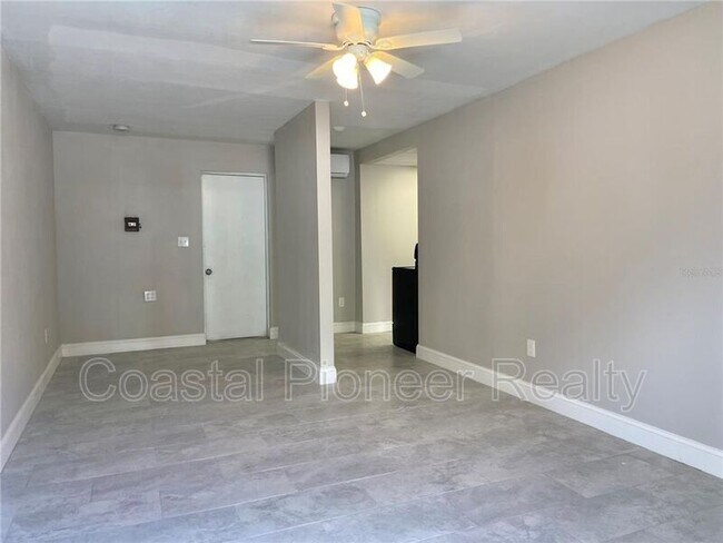 Foto del edificio - 2210 10th St S