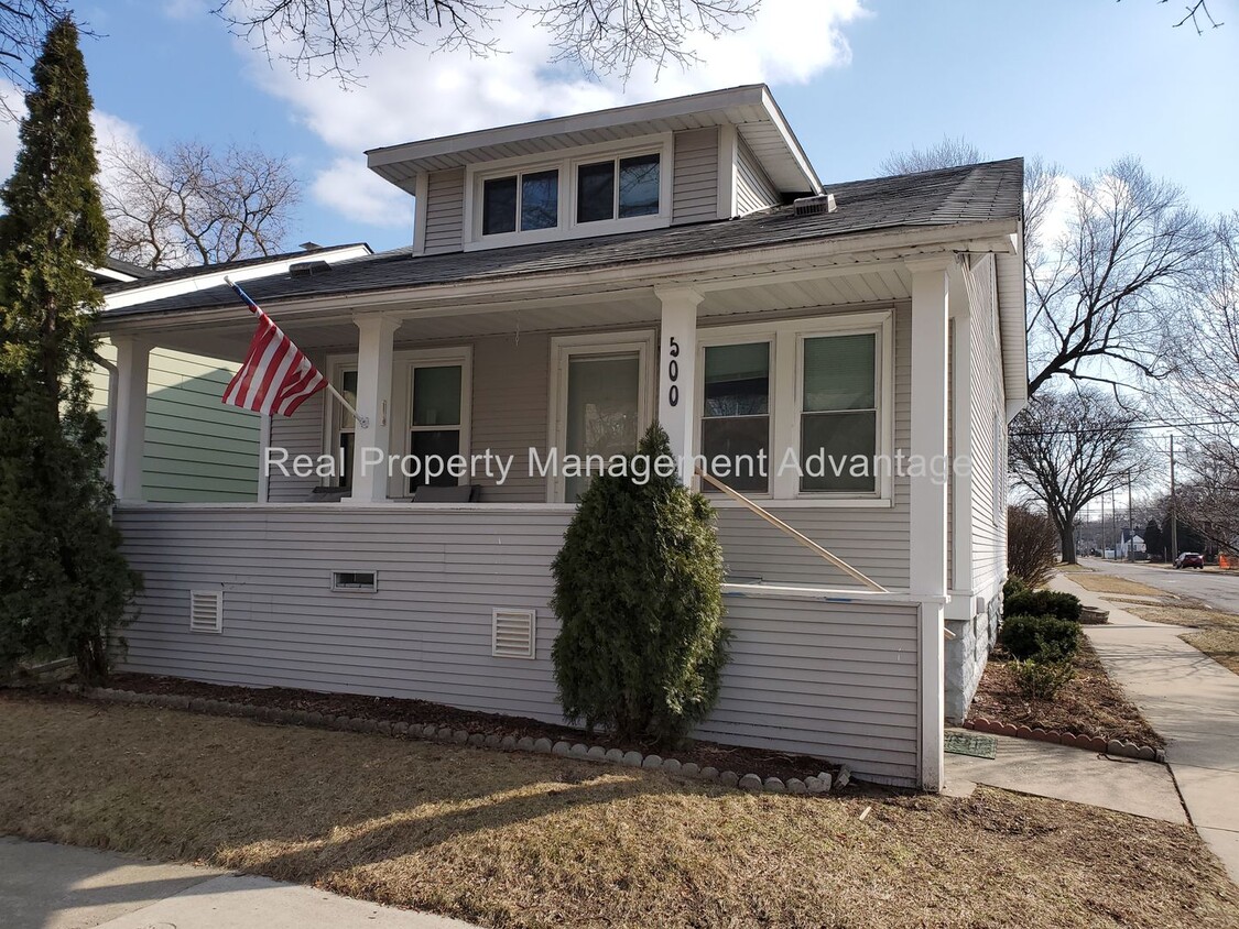 Foto principal - 500 E Troy St