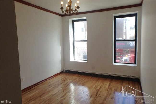 Building Photo - 38 5th Ave