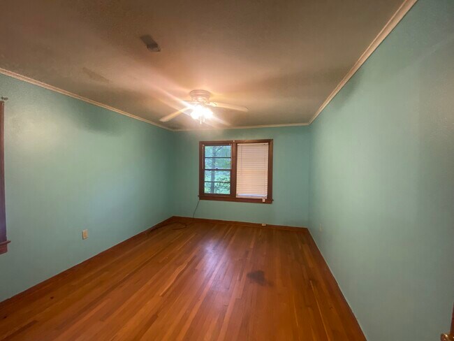Foto del edificio - 3409 36th Pl