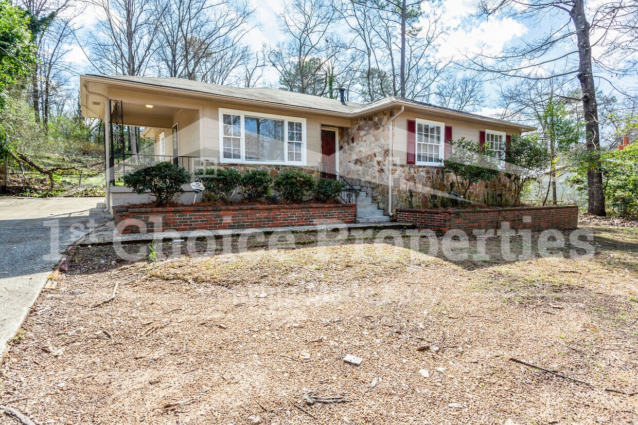 245 Sun Valley Rd, Center Point, AL 35215 House Rental in Center