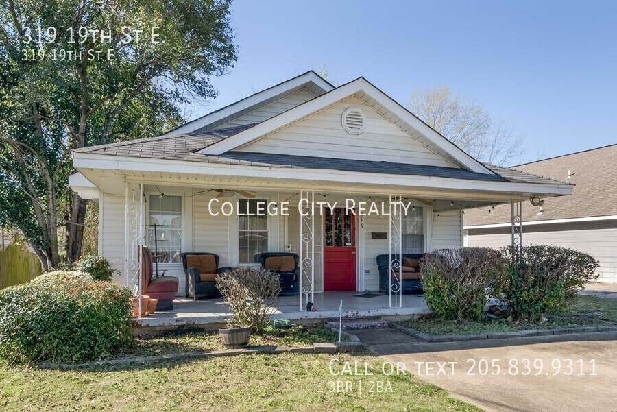 Foto principal - 319 19th St E