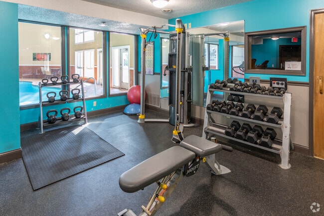 Gimnasio - Grand Pre East