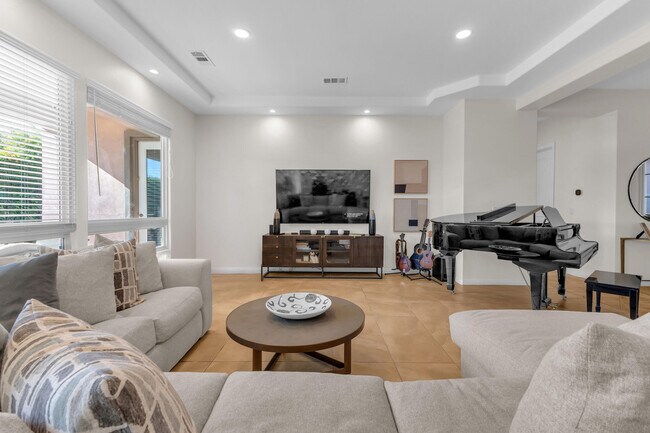 Foto del edificio - 81715 Charismatic Way