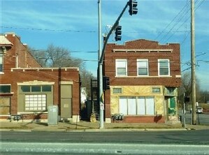 Primary Photo - 2518-2520 E 85th St