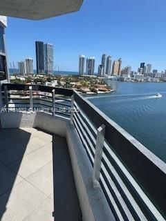 Foto del edificio - 19101 Mystic Pointe Dr