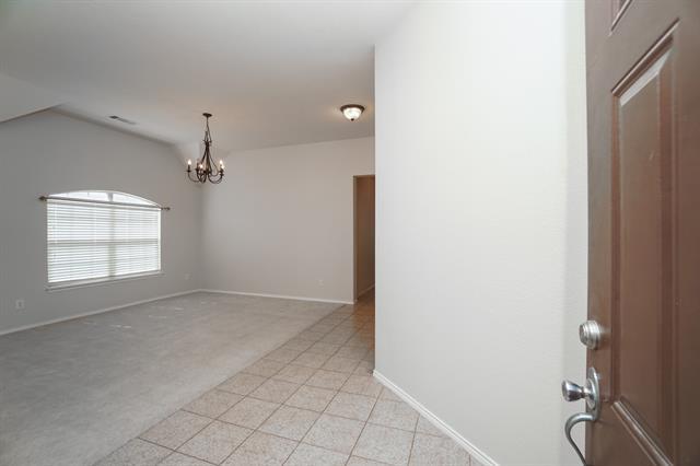Foto del edificio - 624 White Falcon Way