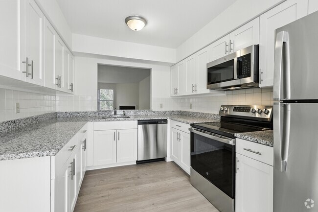 2 habitaciones, 2,5 baños - 158 m² - Cocina - Chesterfield Village Townhomes