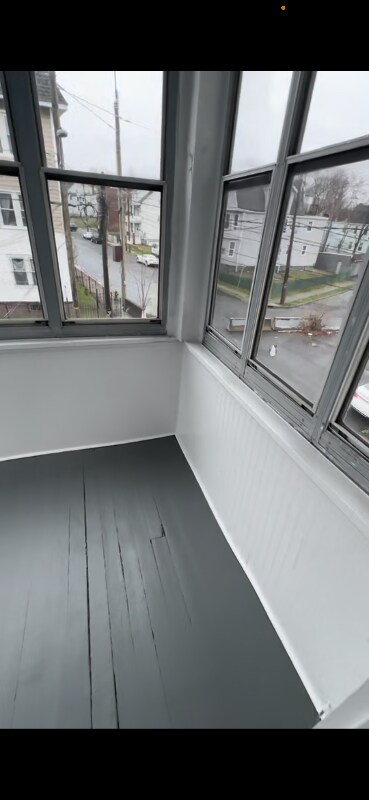 Building Photo - 225 Ellis Ave