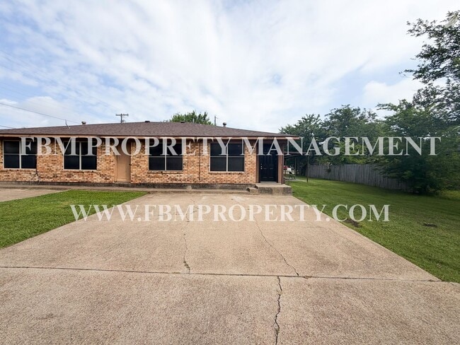 Building Photo - 3593 Ennis Ave