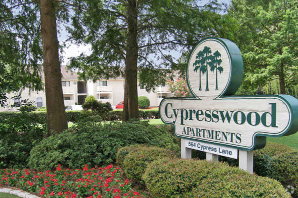 Building Photo - Cypresswoods Apartments