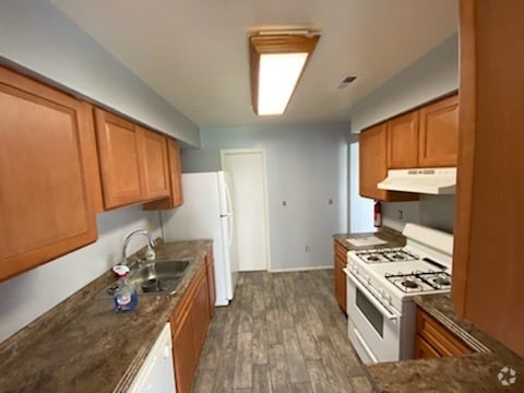 Building Photo - 9 Coriander Dr
