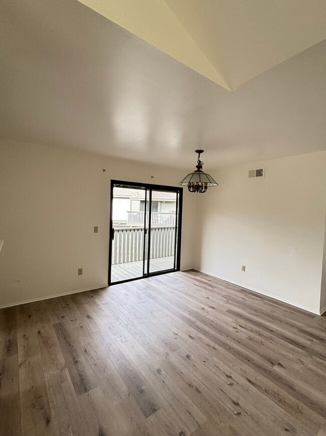 Building Photo - 3435 Reynard Way