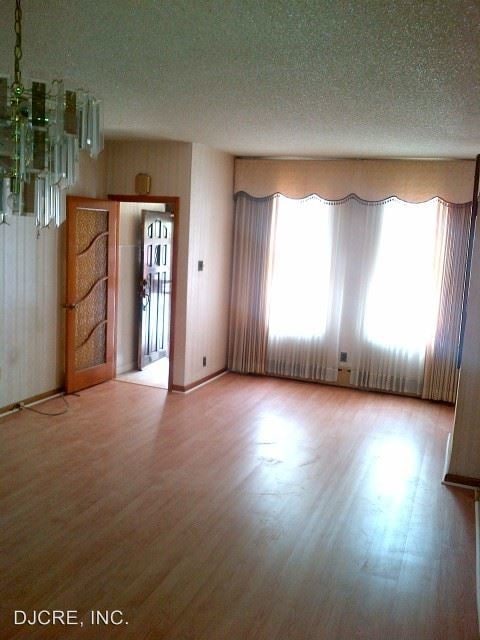 Building Photo - 3 br, 1 bath House - 1841 S. Rosewood Street
