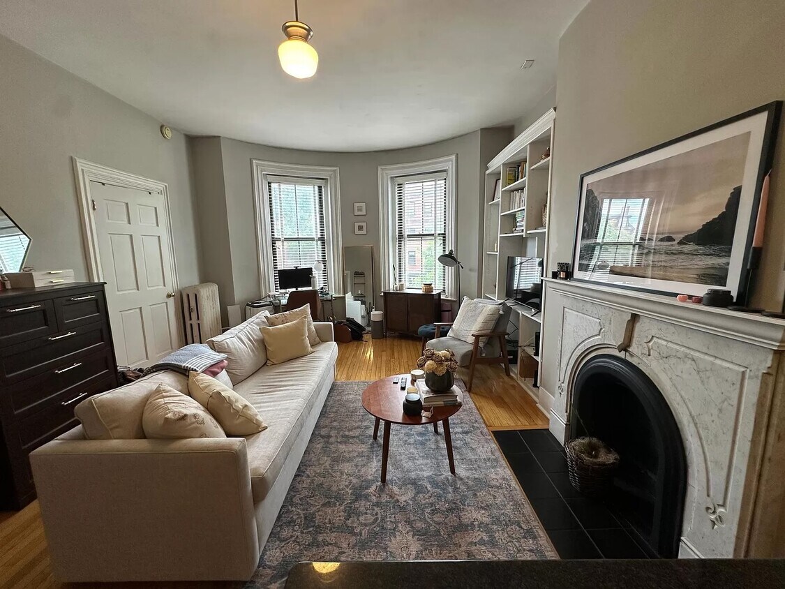 Foto principal - 656 Tremont St