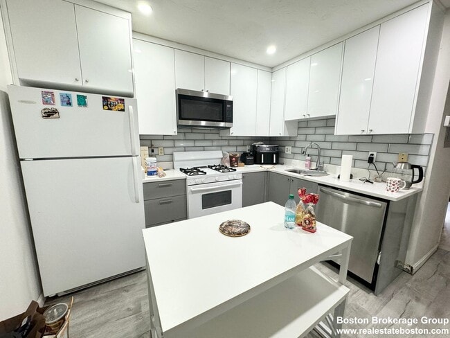 Foto del edificio - 73 Hammond St