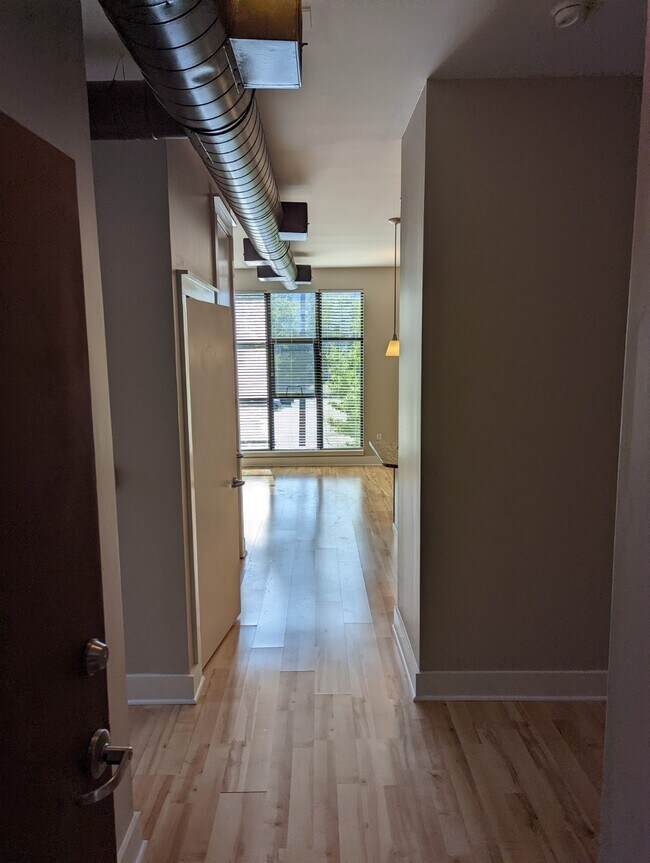Foto del edificio - 535 S Upper St