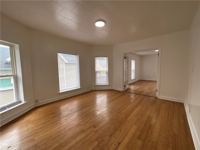 Foto del edificio - 22 Hickok Ave