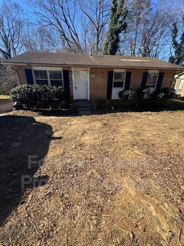 Photo - 1316 Pleasant St House