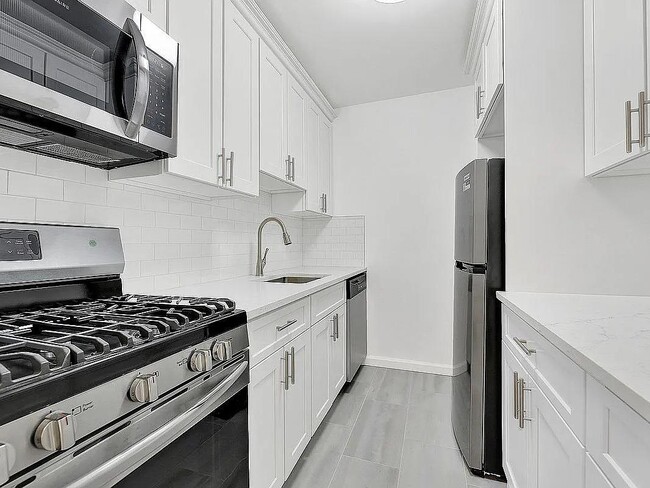 Photo - 88-08 151st Ave Apartment