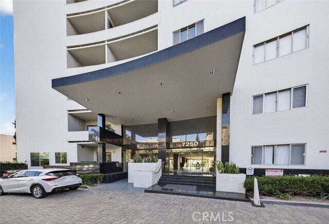 Foto del edificio - 7250 Franklin Ave