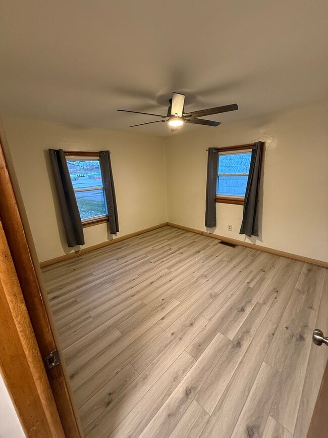 Building Photo - 2 Bedroom Boardman Ranch Home for Rent