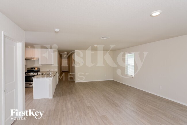 Foto del edificio - 1827 Morse Way