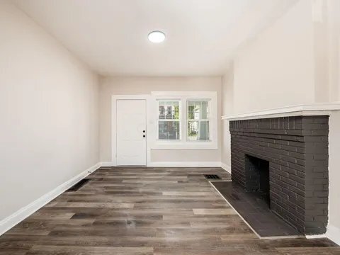 Foto del edificio - 154 N Central Ave