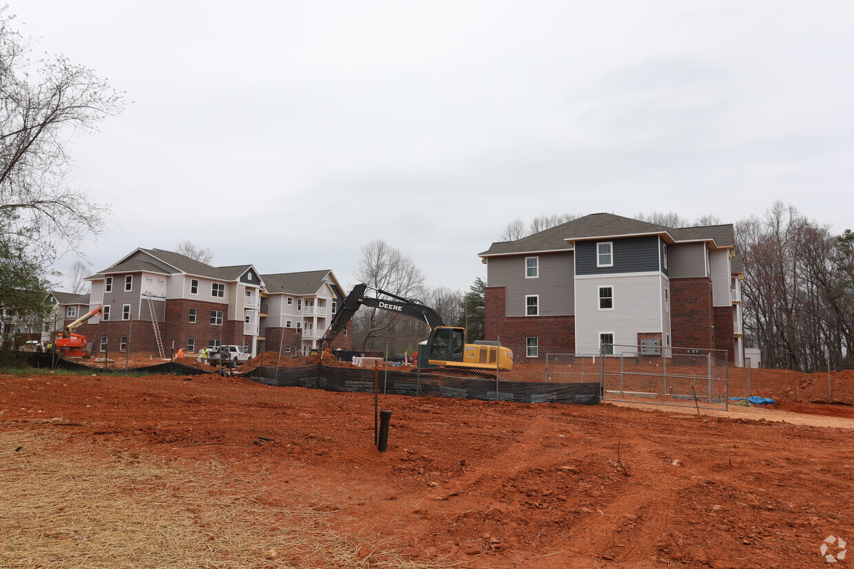 Building Photo - Pegram Landing