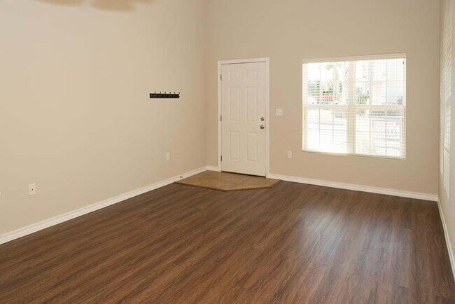 Building Photo - 1514 Bentley Cir