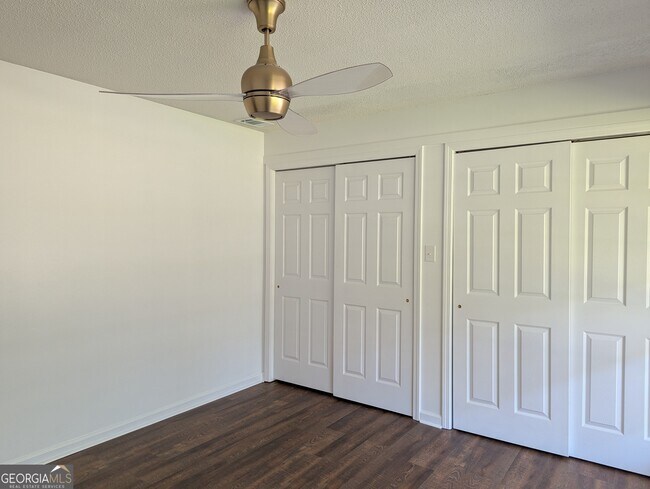 Building Photo - 113 Oglethorpe Rd