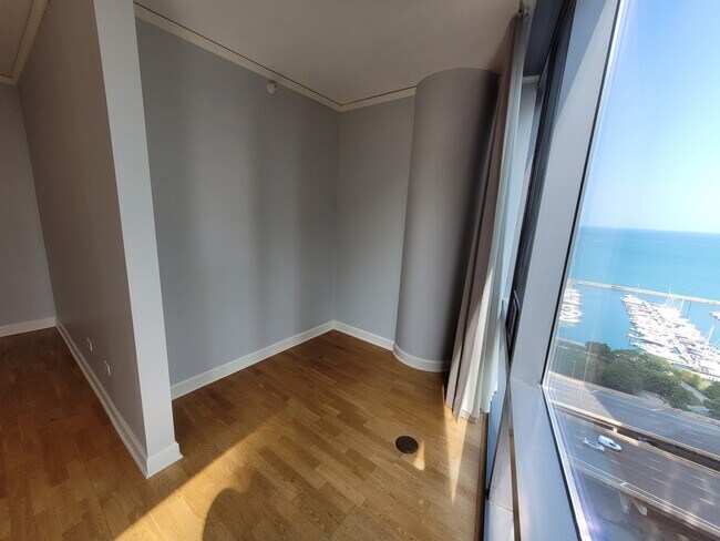 Den/Sitting Room - 450 E Waterside Dr