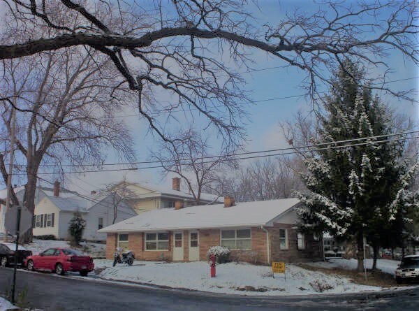 Primary Photo - 2902 Harvey St